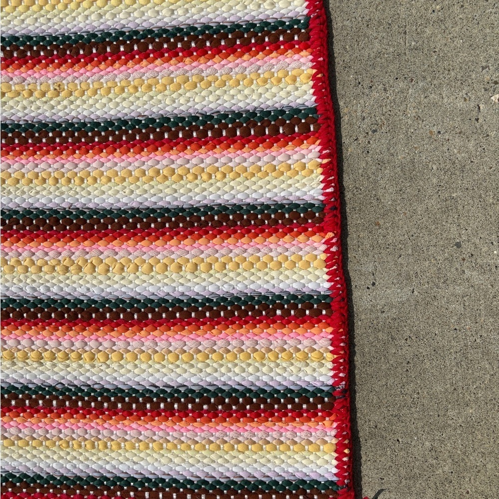 Vtg. Handmade Rag Rug Crocheted Edge, Reversible Floor Mat - Picture 2 of 7